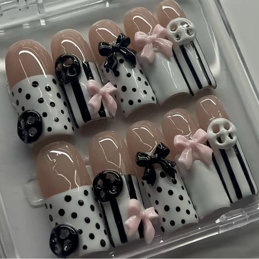 Black and White Polka Dot Nail Set with Pink Bows